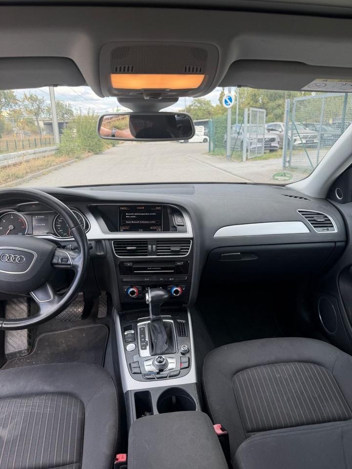 Audi A4 2015 — photo 11