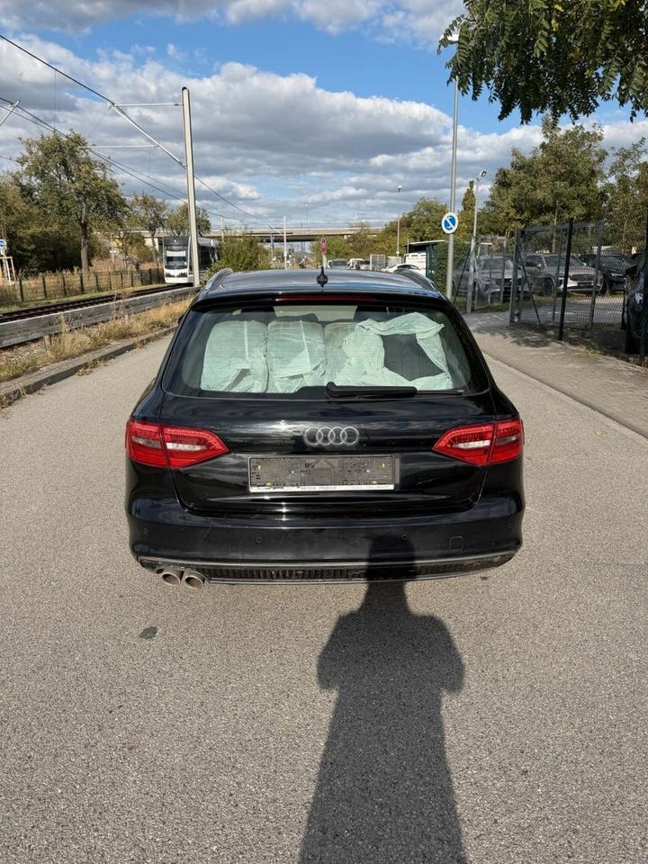 Audi A4 2015 — engine