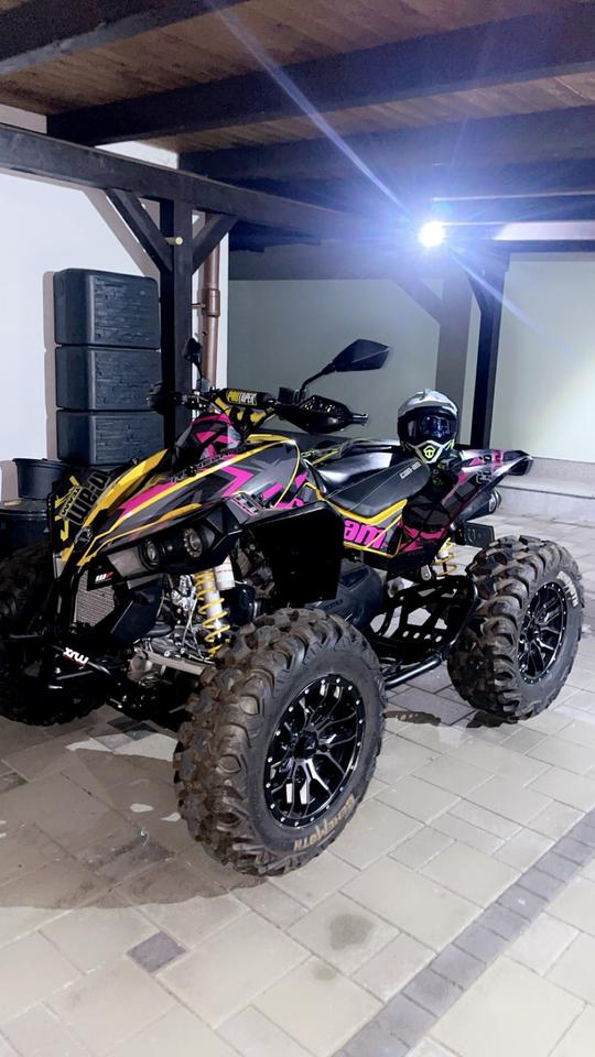 Weitere Motorräder Can-Am Renegade 810R Quad 2010 — photo 8