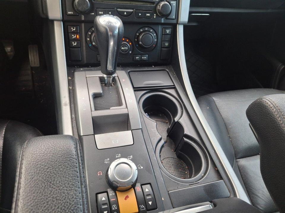 Land Rover Range Rover Sport 2008 — photo 13