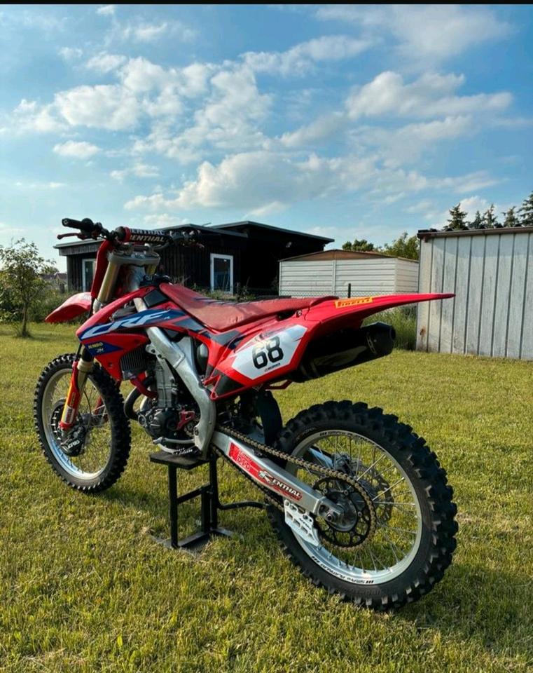 Honda Gelöscht • Honda CRF450R , Motocross ,Vollcross , Enduro (keine rmz ,yz ,sx 2010 — rear view