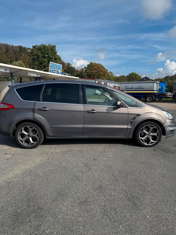 Ford S-Max 2012 — photo 6