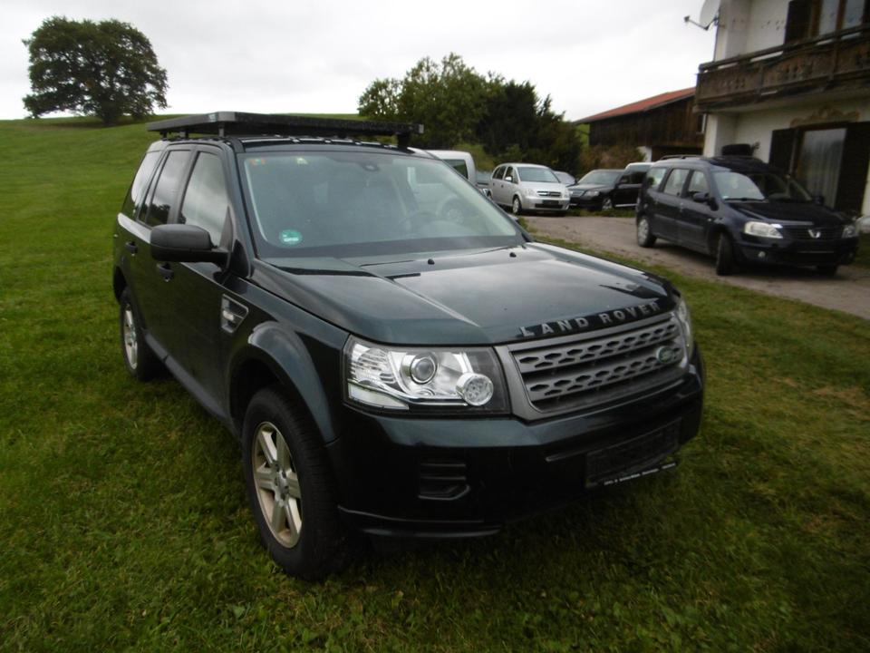 Land Rover Freelander 2013 — interior
