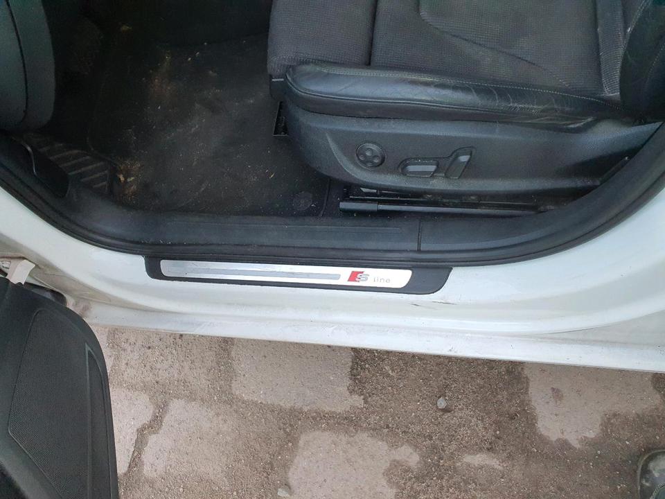 Audi A4 2009 — photo 6