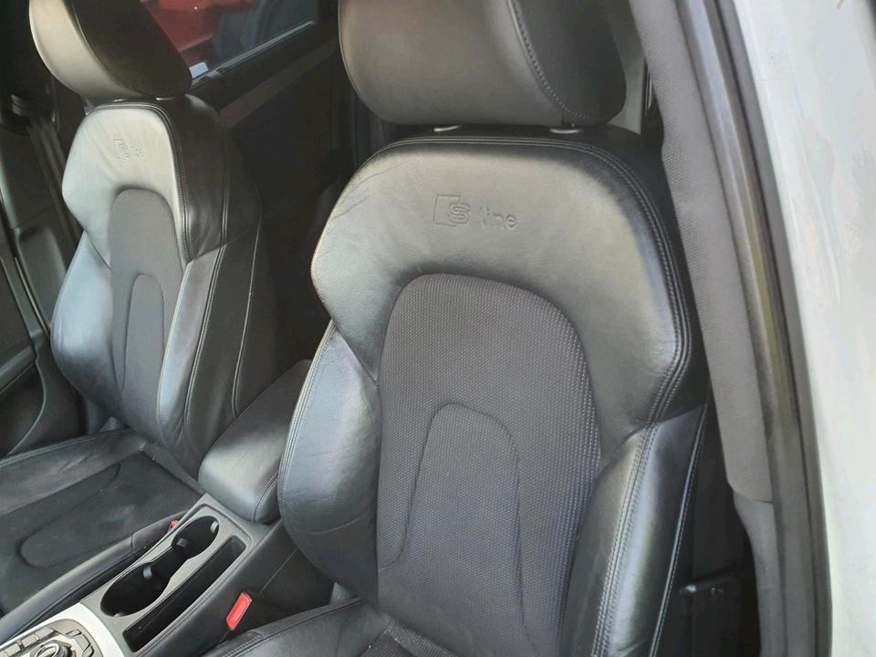 Audi A4 2009 — photo 9