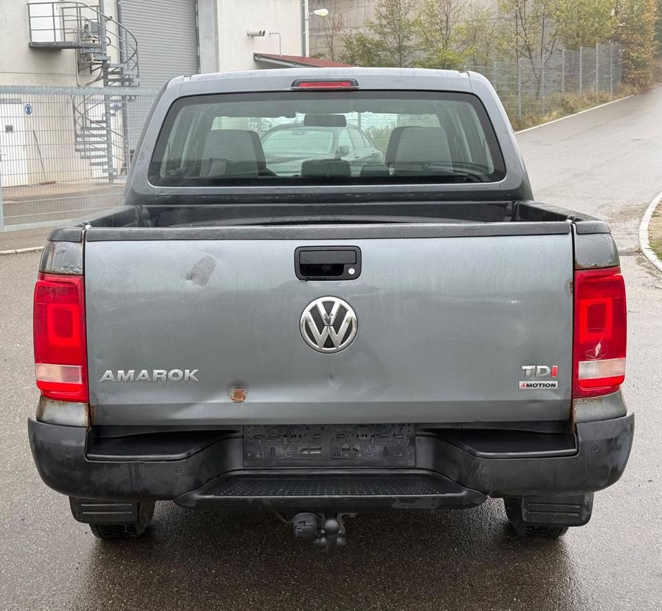 Volkswagen Amarok 2015 — салон