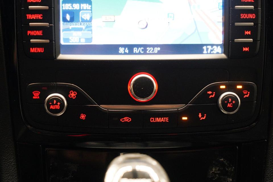 Ford S-Max 2013 — photo 20