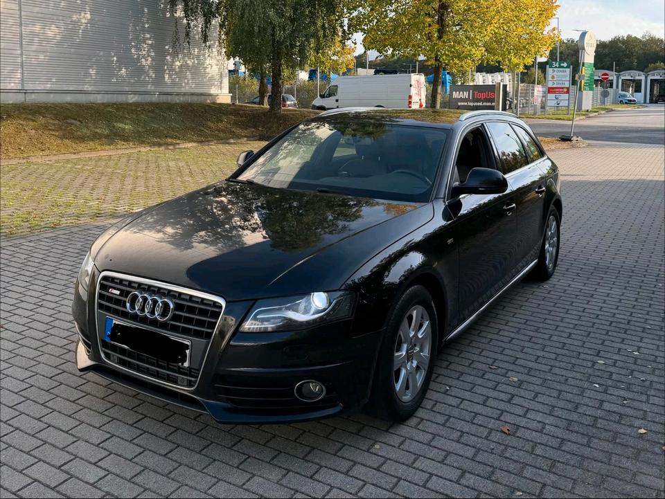 Audi A4 2008 — rear view