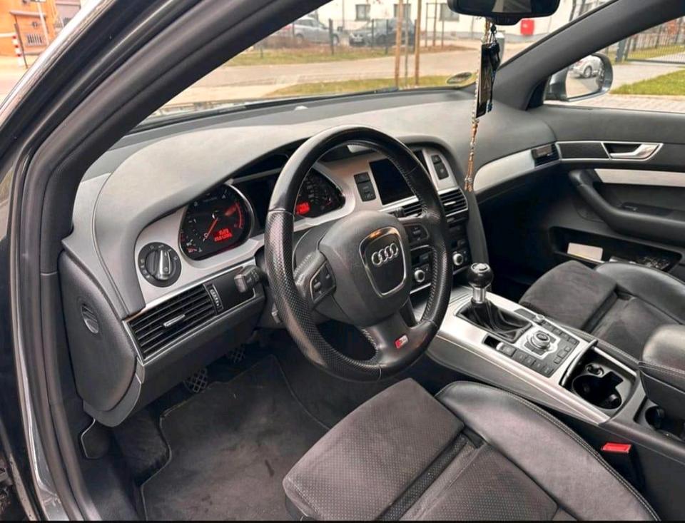 Audi A6 2011 — photo 13