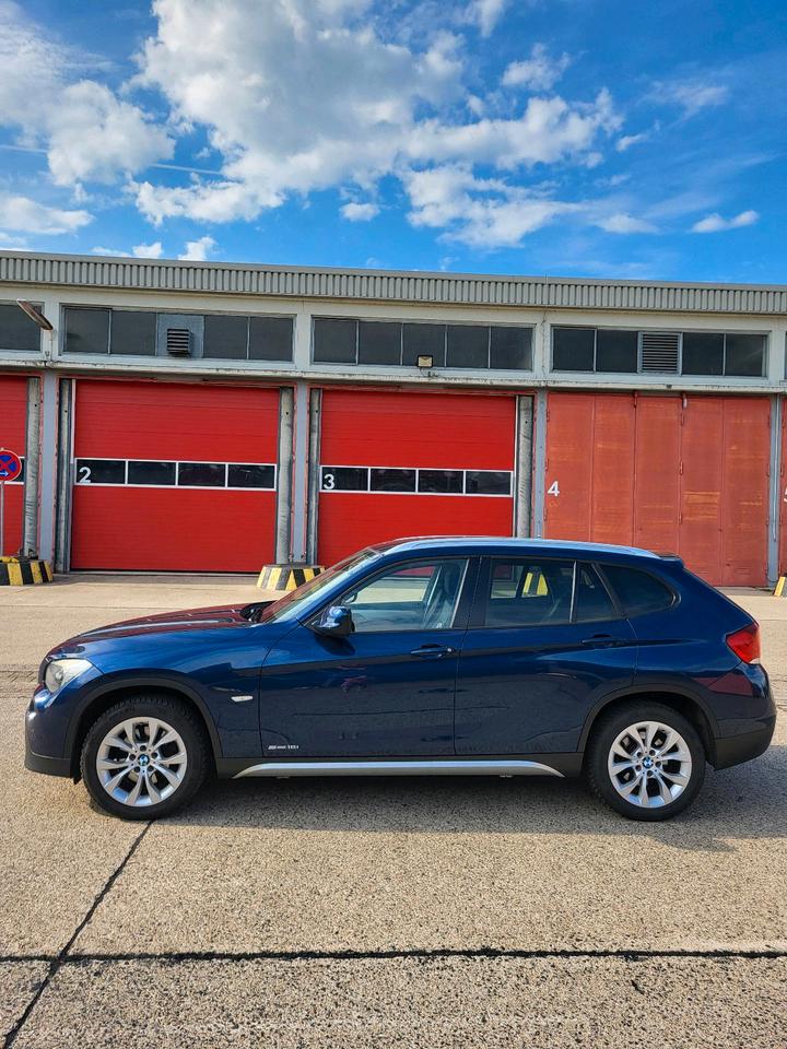 BMW X1, 2011
