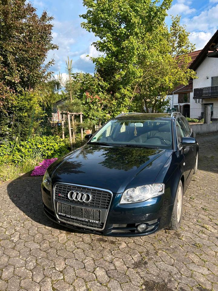 Audi A4 2008 — interior