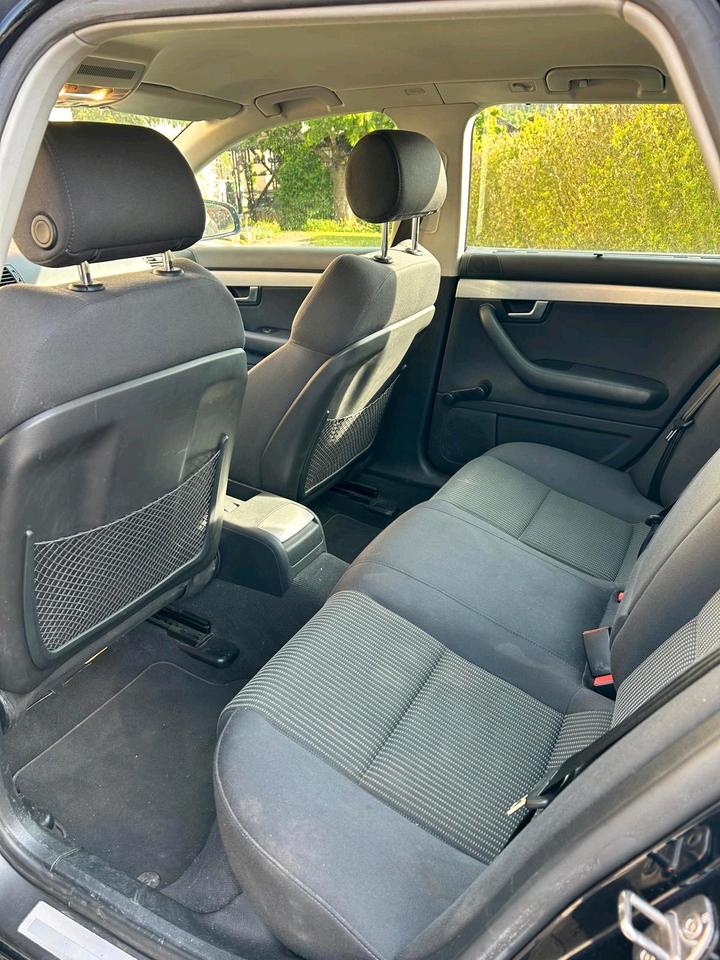 Audi A4 2008 — photo 7