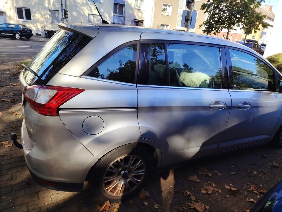 Ford C-Max 2011 — photo 5
