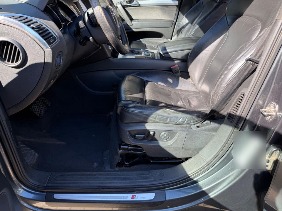 Audi Q7 2009 — photo 5