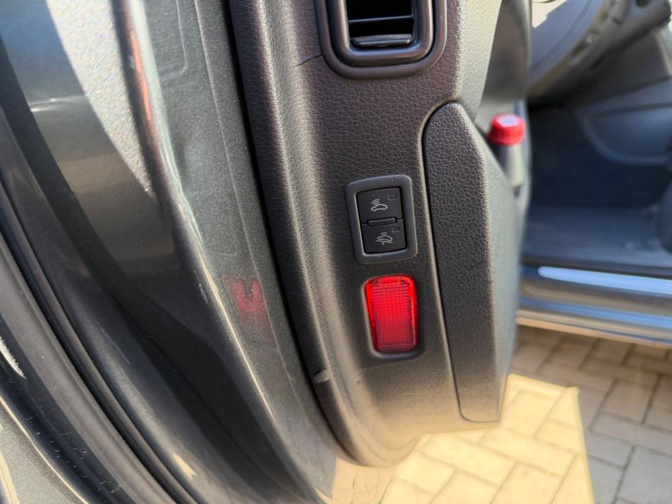 Audi Q7 2009 — photo 7