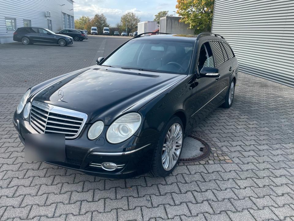 Mercedes Benz E 350 2007 — rear view
