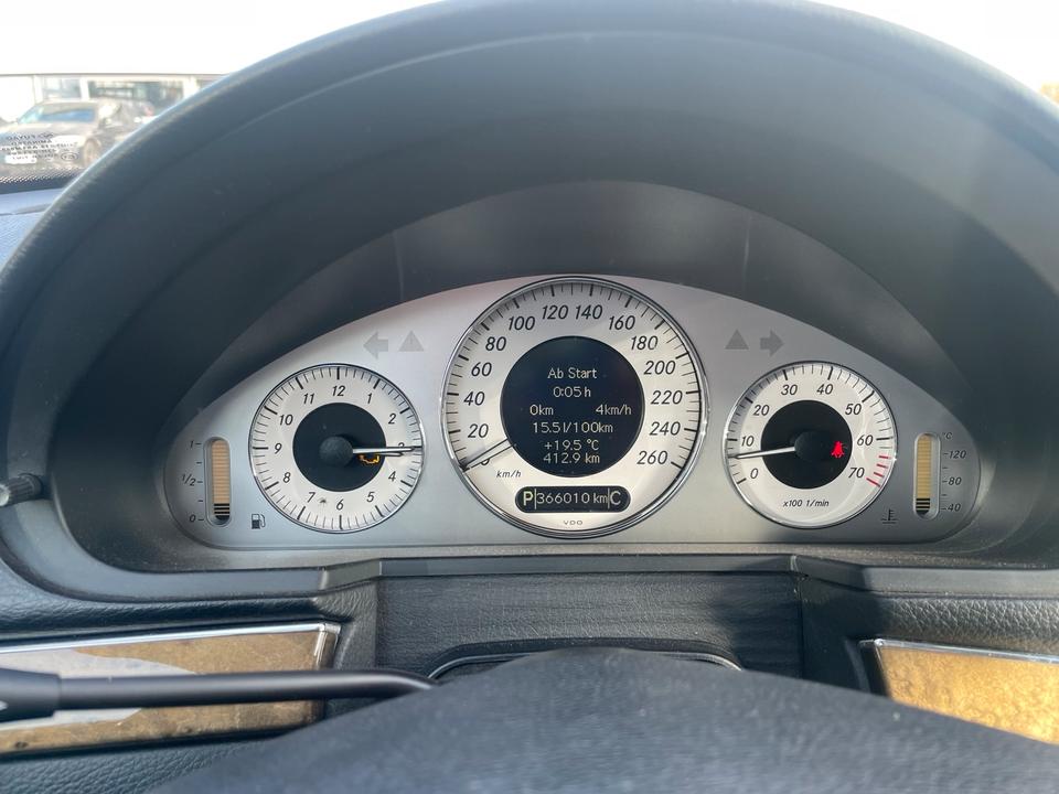 Mercedes Benz E 350 2007 — photo 9