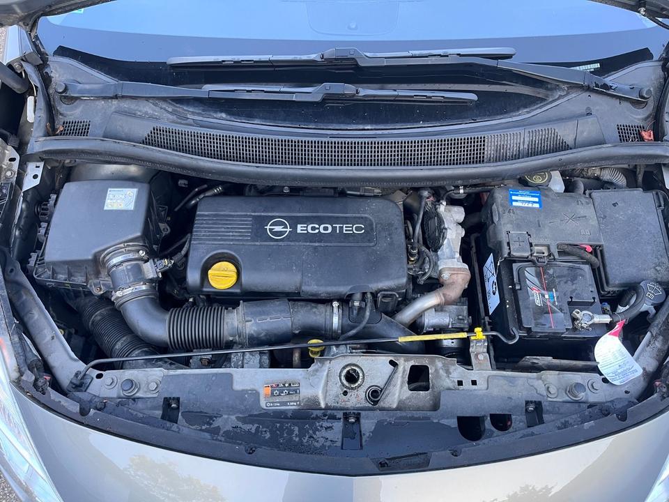 Opel Meriva 2013 — photo 14
