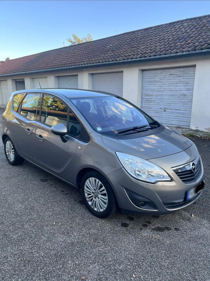 Opel Meriva 2013 — photo 5
