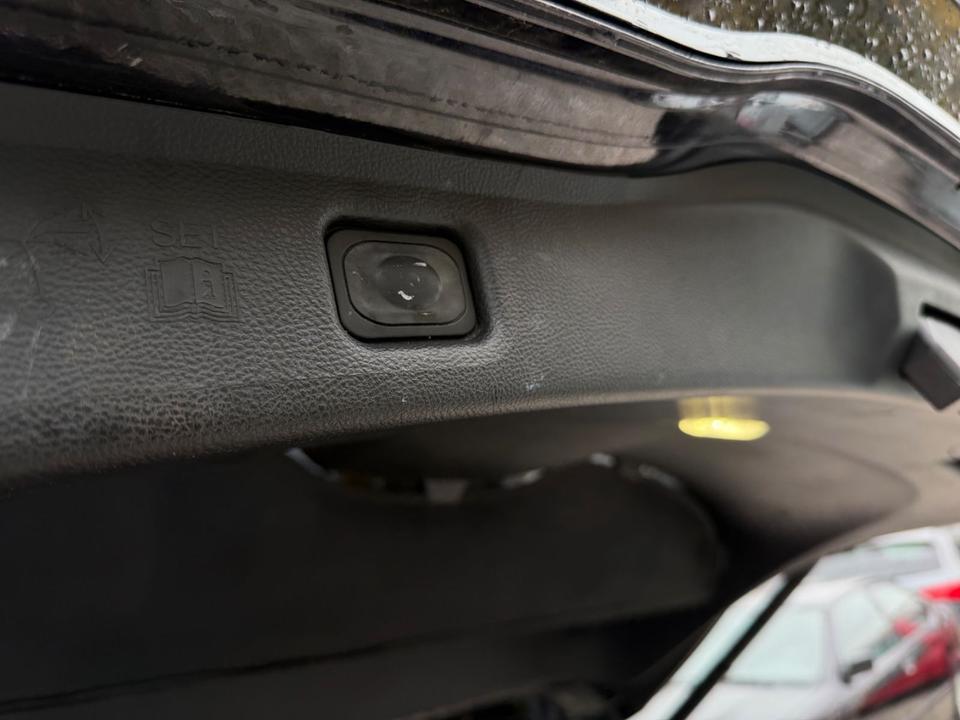 Ford S-Max 2015 — photo 19