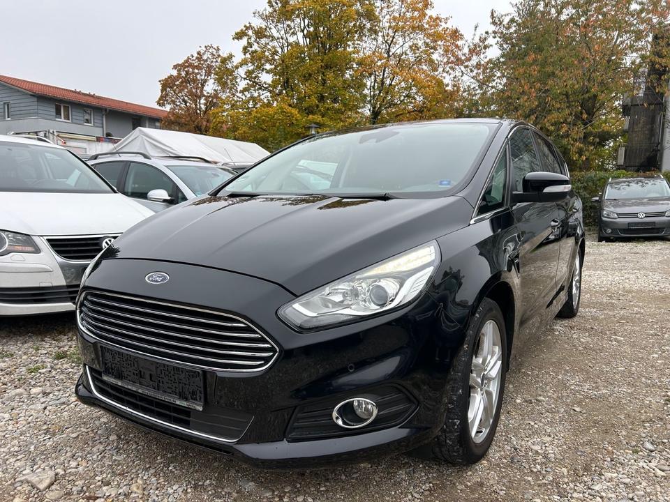 Ford S-Max 2015 — interior
