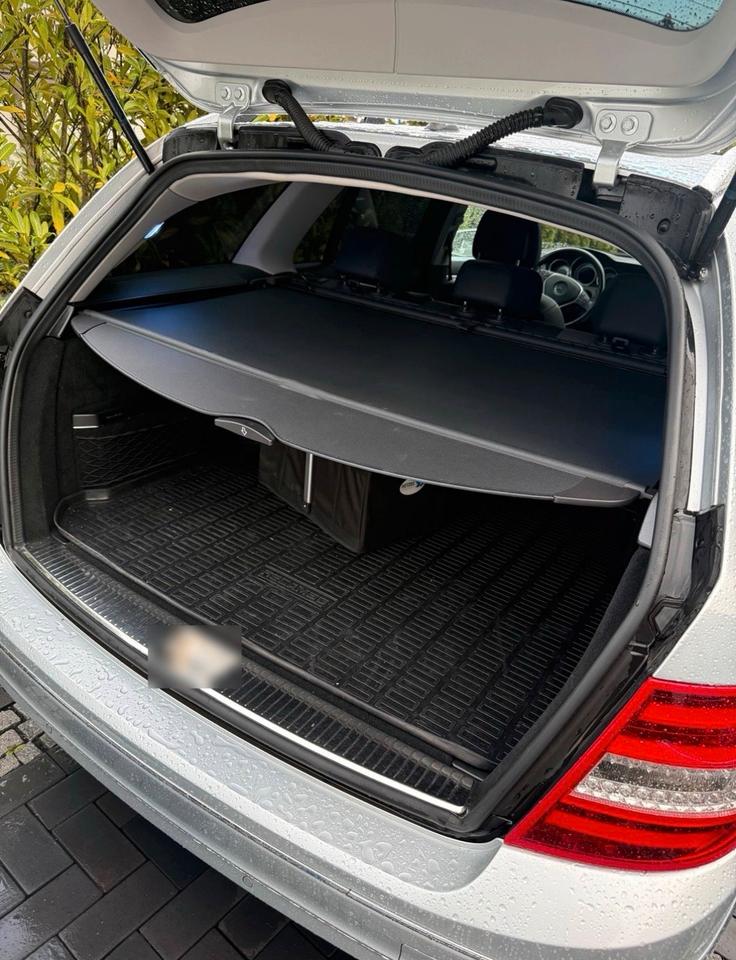 Mercedes Benz Weitere Mercedes Benz 2011 — photo 13
