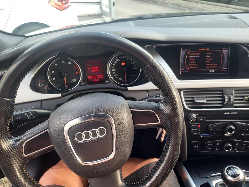 Audi A4 2009 — interior