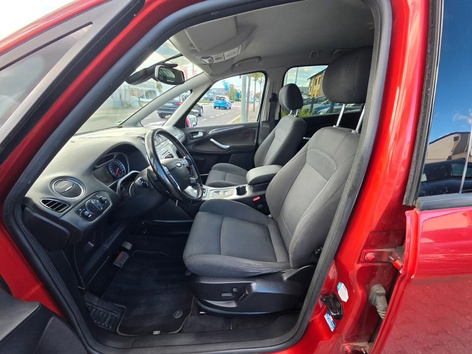 Ford S-Max 2009 — photo 9