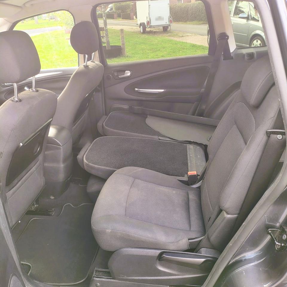 Ford S-Max 2009 — photo 8
