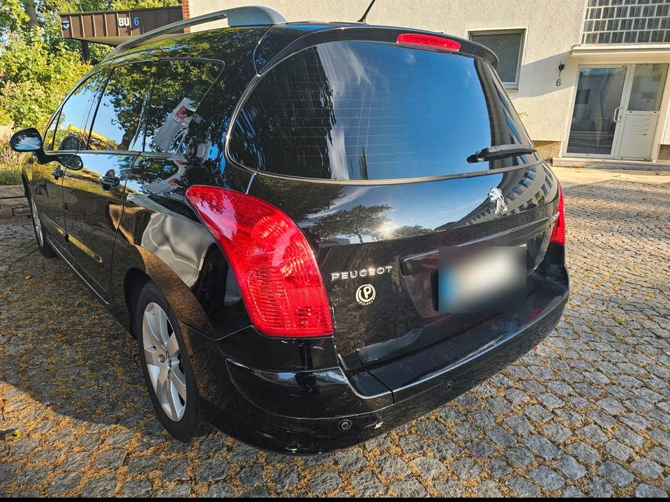 Peugeot 308 2012 — photo 5