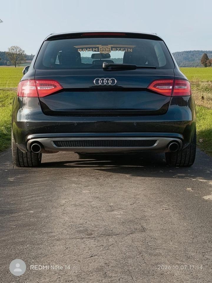 Audi A4 2009 — photo 8