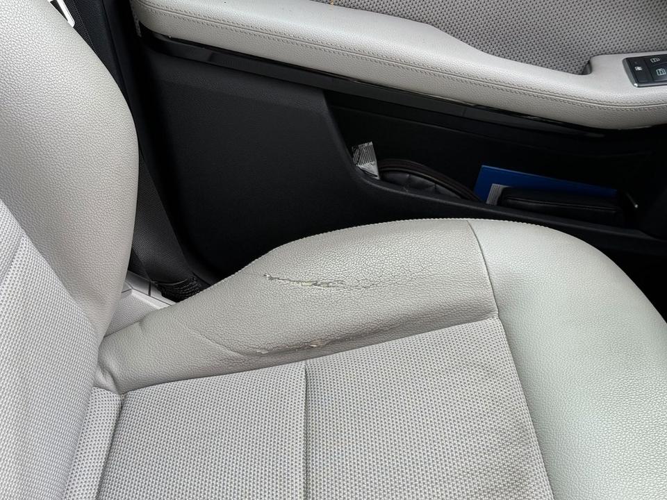 Mercedes Benz E 250 2013 — photo 10