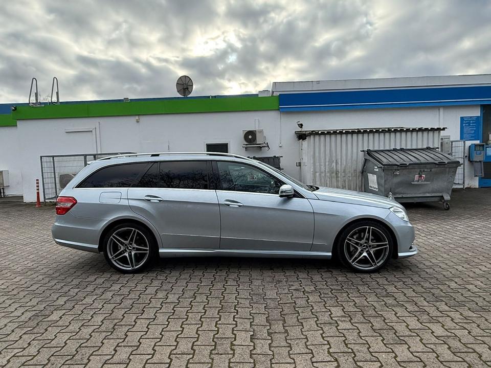Mercedes Benz E 250 2013 — engine