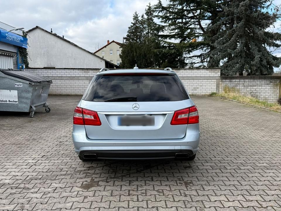 Mercedes Benz E 250 2013 — photo 6