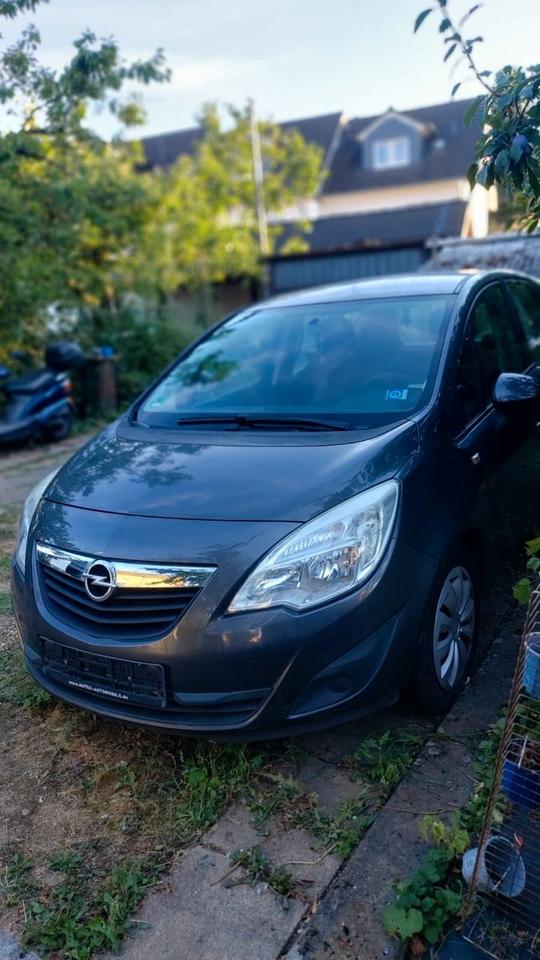 Opel Meriva, 2011