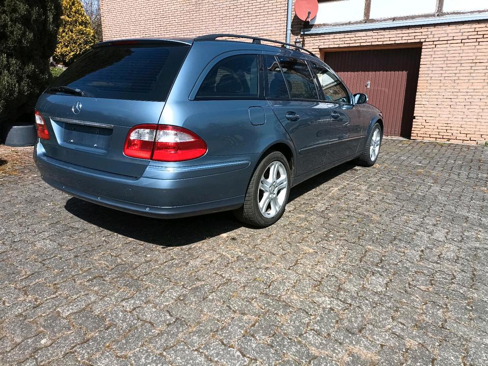 Mercedes Benz E 500 2004 — photo 5