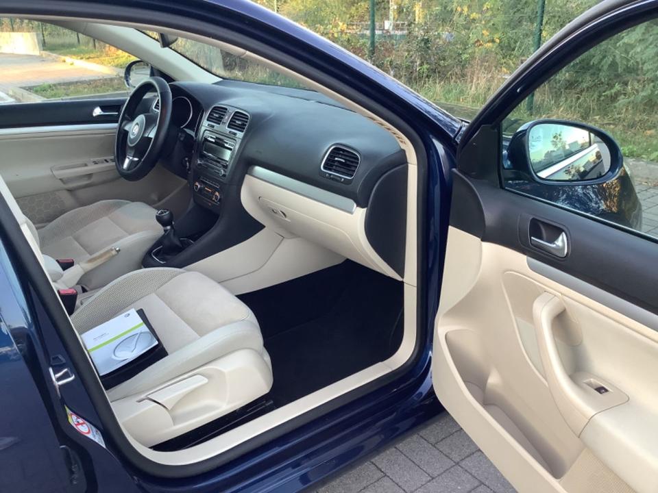 Volkswagen Weitere VW 2010 — photo 10