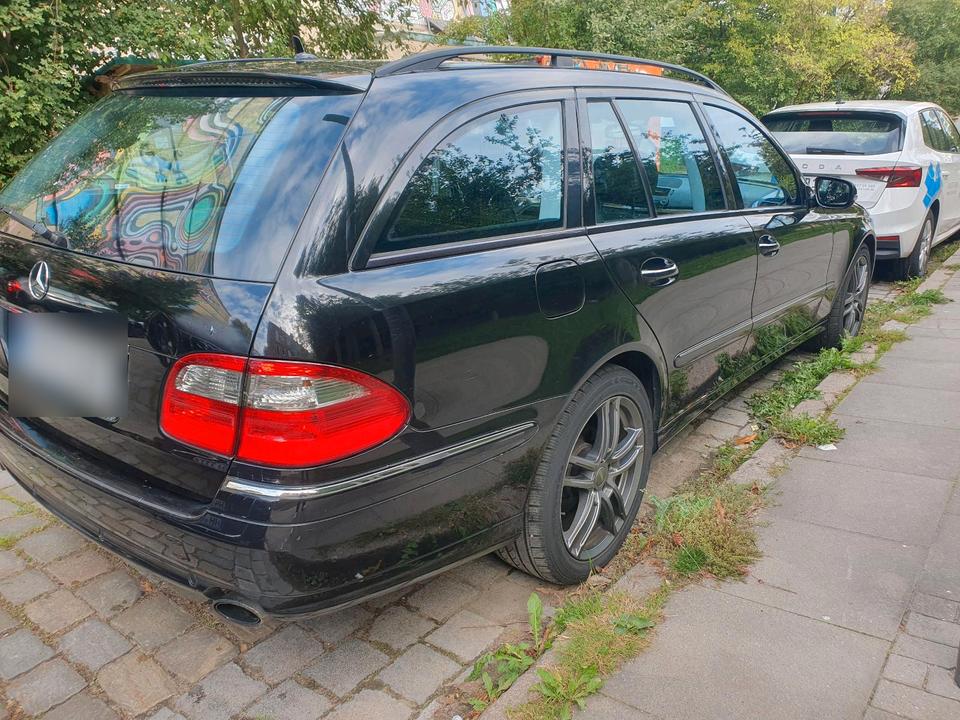 Mercedes Benz E 320 2008 — photo 7