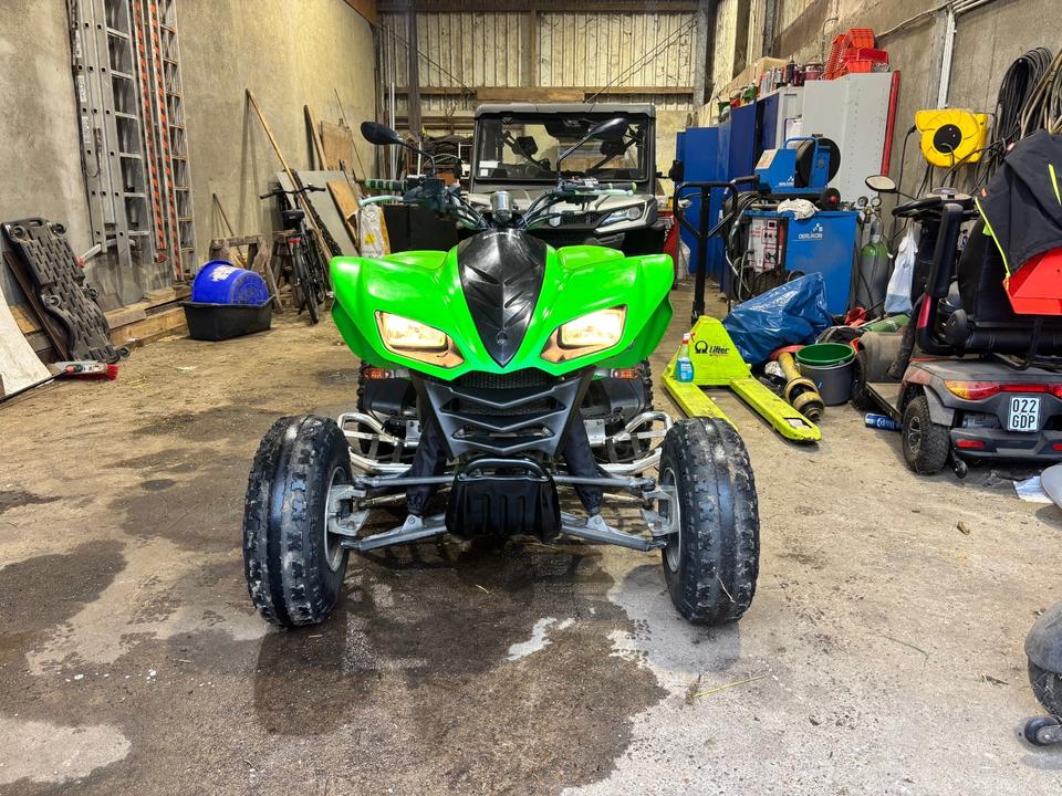 Kawasaki KFX 700 EZ08'-Motor revidiert-viele Neuteile-GPR Auspuff 2008 — vehicle for AFU Ukraine