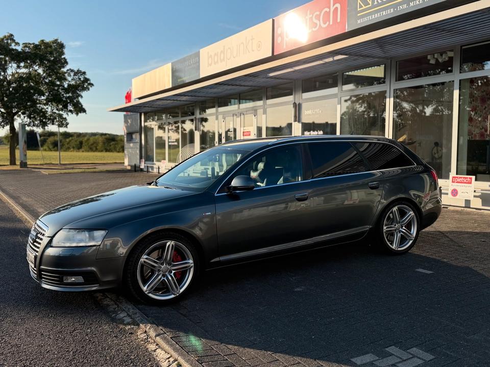 Audi A6 2010 — вигляд ззаду