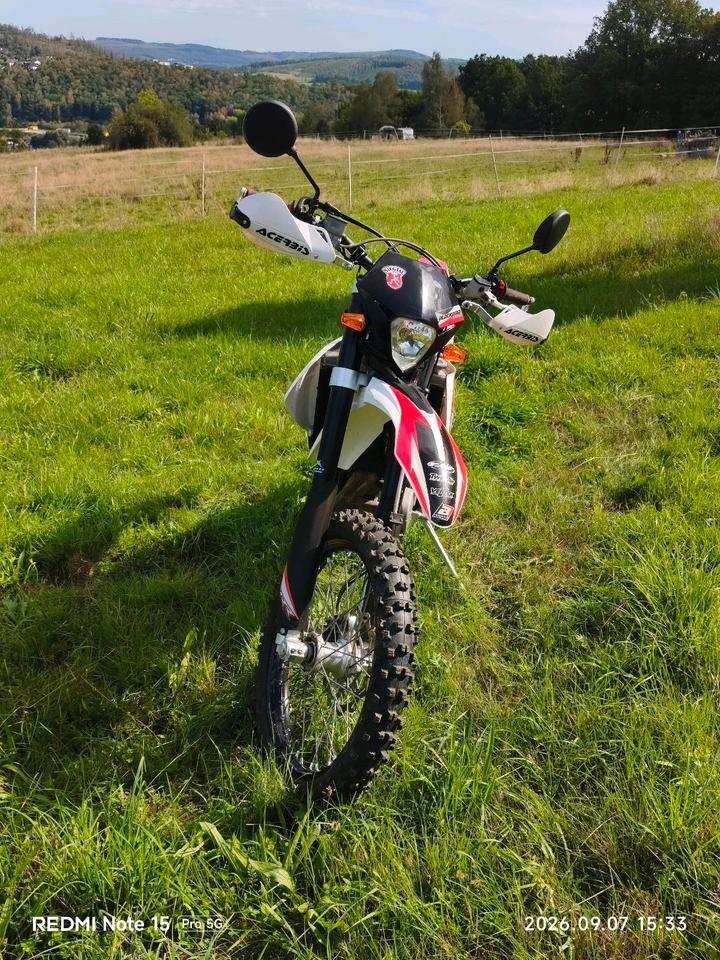 Weitere Motorräder Beta 400 RR BJ !!! Offene Leistung eingetragen !!! Exc 400 2009 — interior