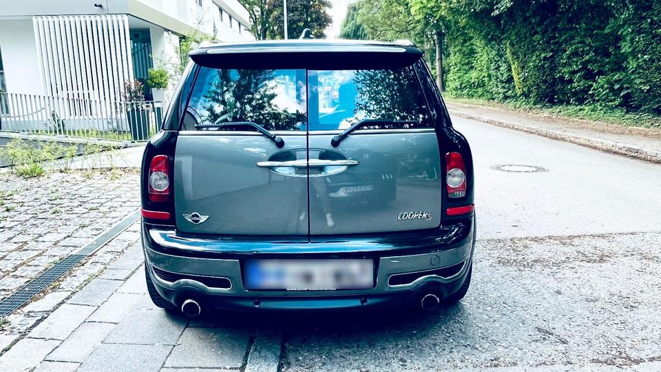 Mini Cooper S Clubman 2009 — engine