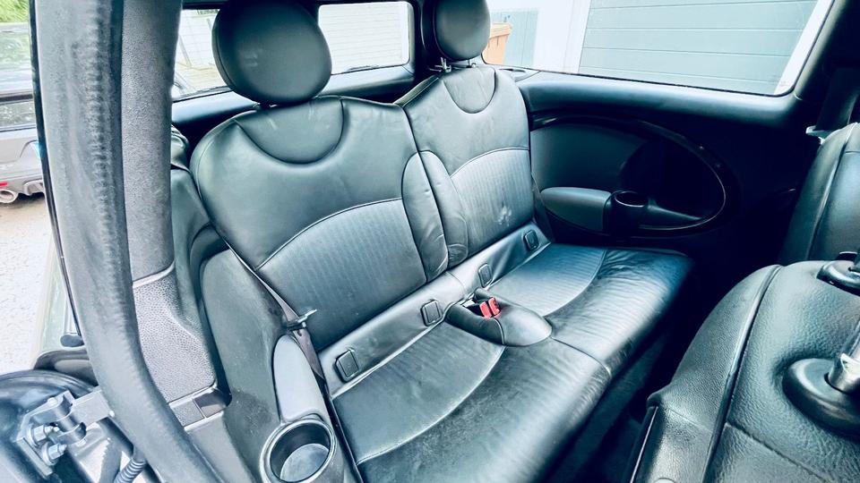Mini Cooper S Clubman 2009 — photo 8