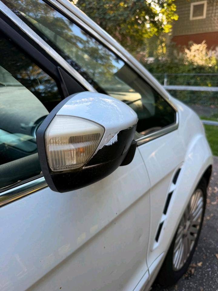 Ford S-Max 2012 — photo 10