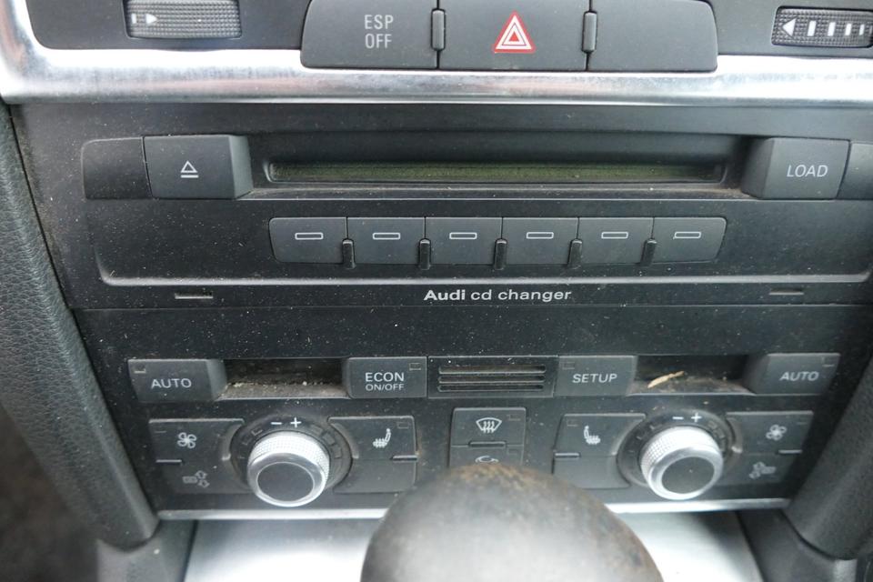 Audi Q7 2007 — photo 11