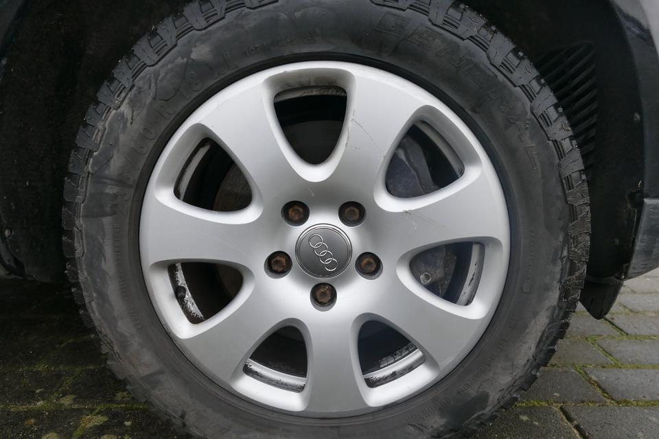Audi Q7 2007 — photo 16