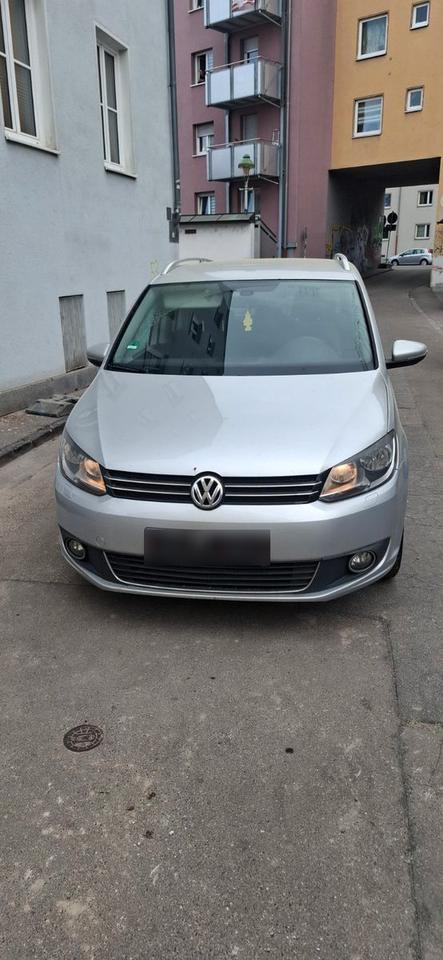 Volkswagen Touran, 2010