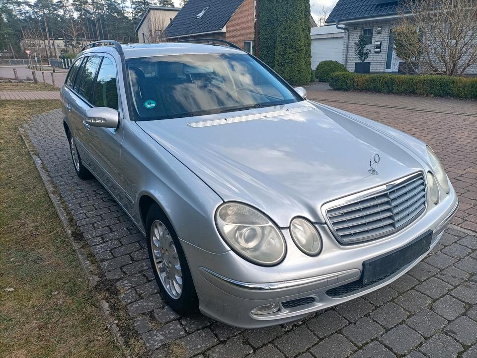 Mercedes Benz E 220 2005 — photo 7