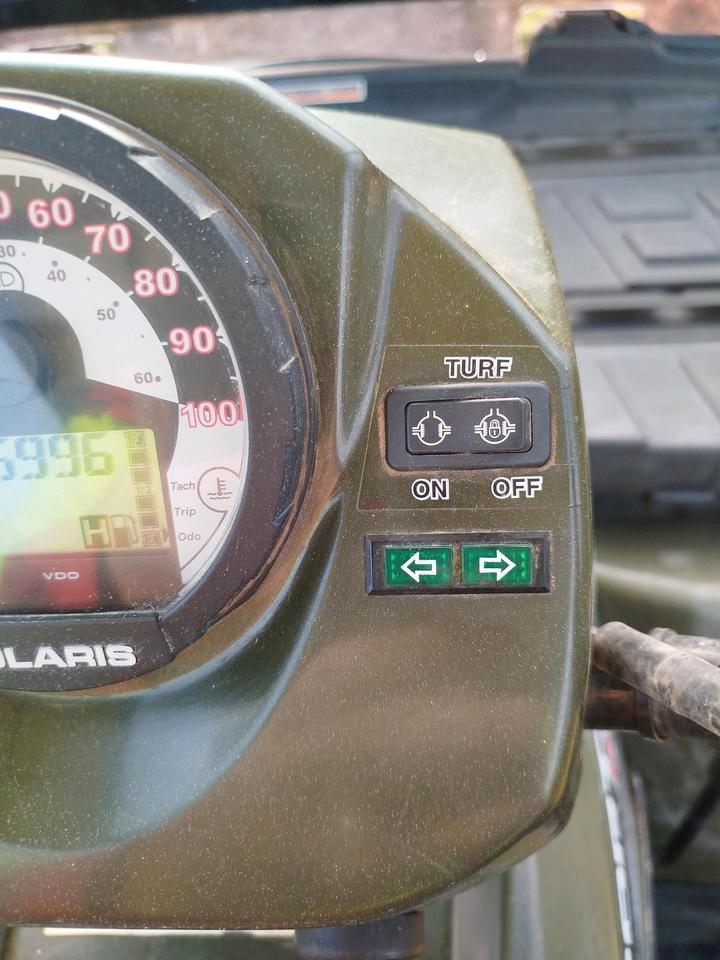 Weitere Motorräder Polaris Sportsman X2 2010 — photo 13
