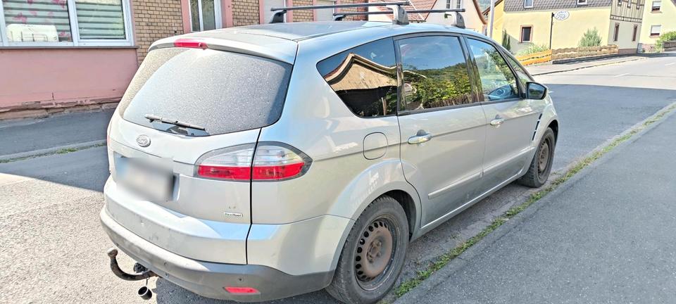 Ford S-Max 2006 — rear view
